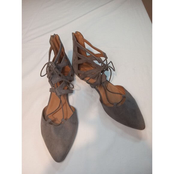 🌍5/$10🌏 Mossimo Supply Co size 11 Pointed flats with ankle ties - Picture 2 of 8